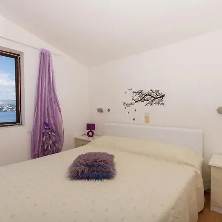 Apartment By The Sea Okrug Gornji, Ciovo - 6078