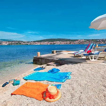 By The Sea Okrug Gornji, Ciovo - 6078 Apartment *
