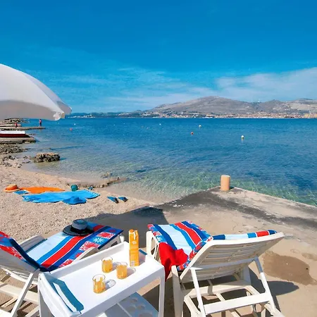 Apartment By The Sea Okrug Gornji, Ciovo - 6078 Trogir
